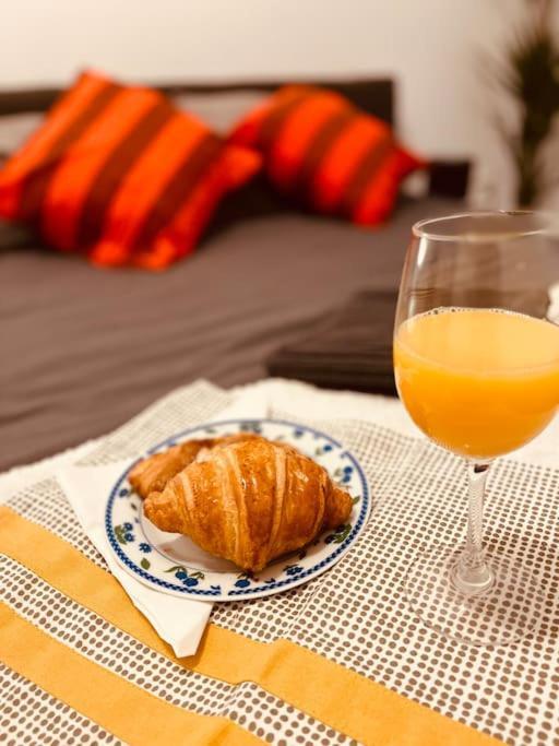 Local Heart At Main Square And Zrinjevac Park! Apartment Zagreb Ngoại thất bức ảnh